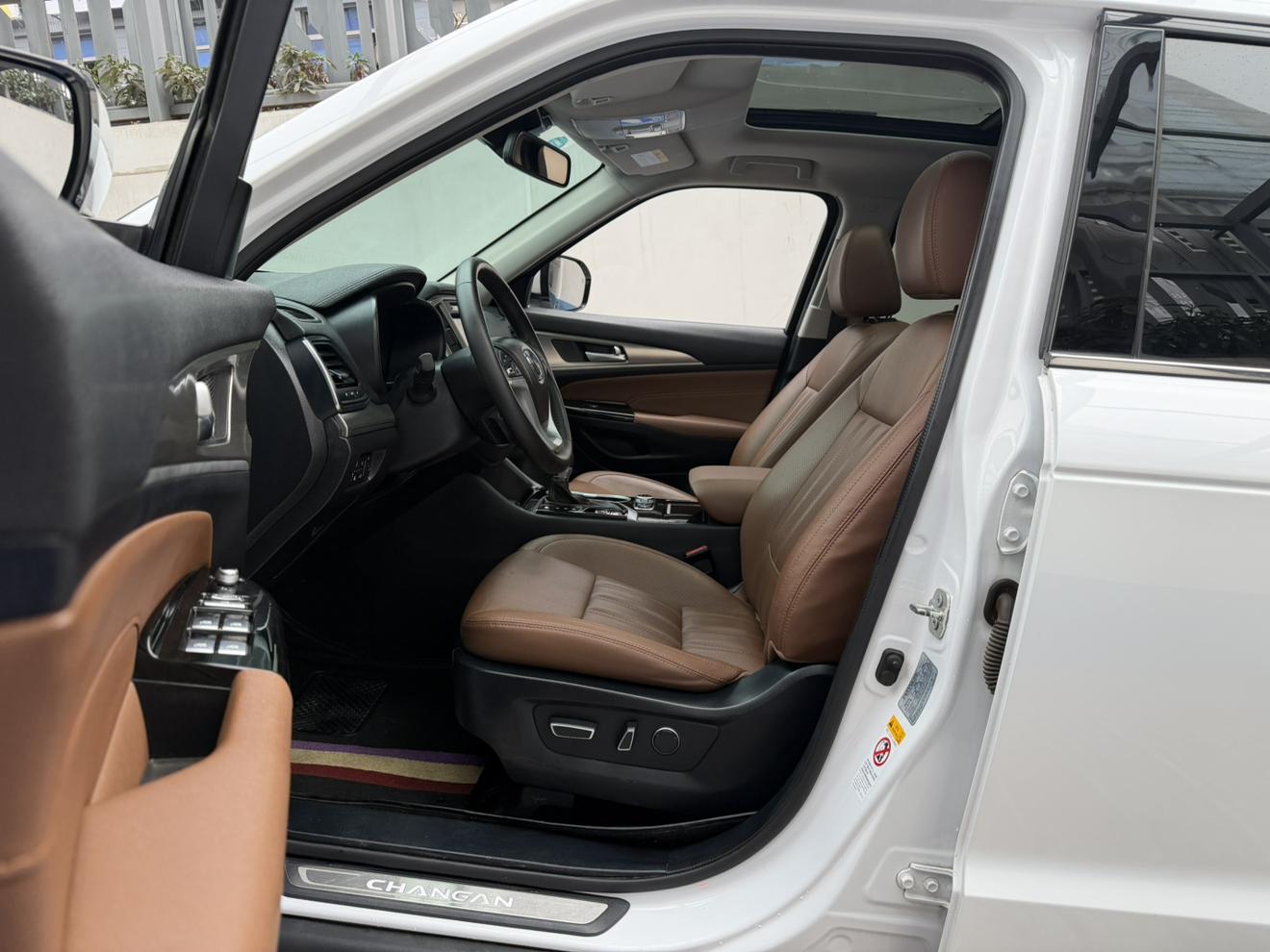 Changan CS95 2017 thumb 6