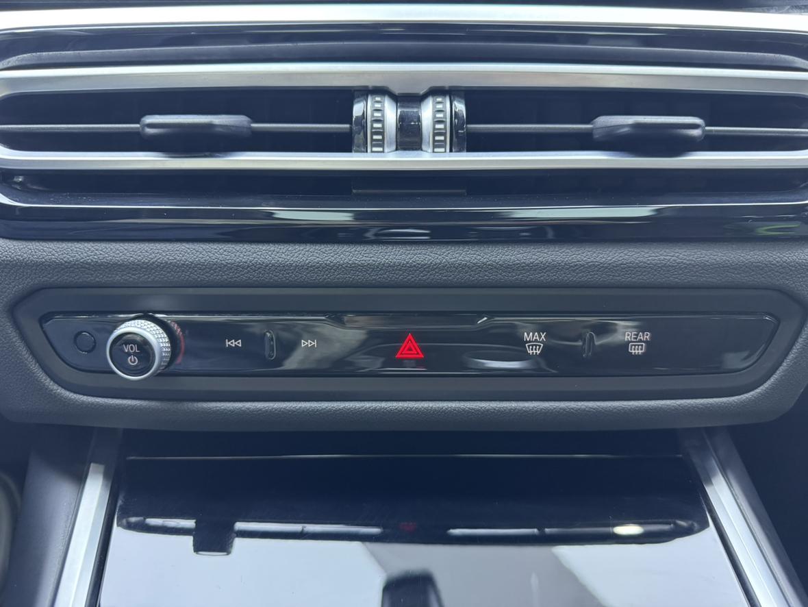 BMW 3 серии 2023 thumb 8