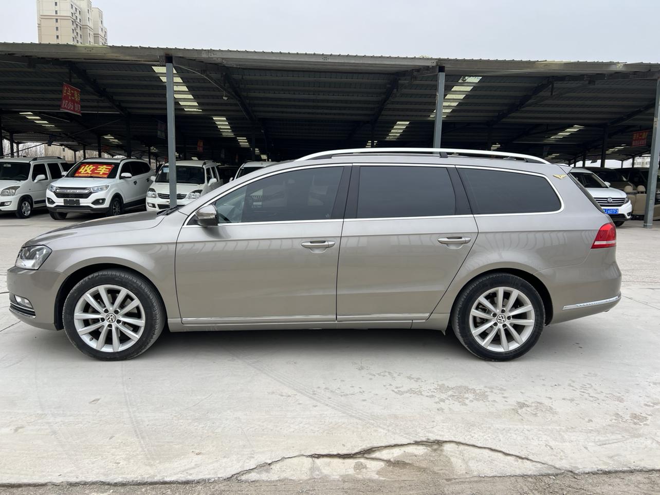 Volkswagen Magotan 2015 thumb 2
