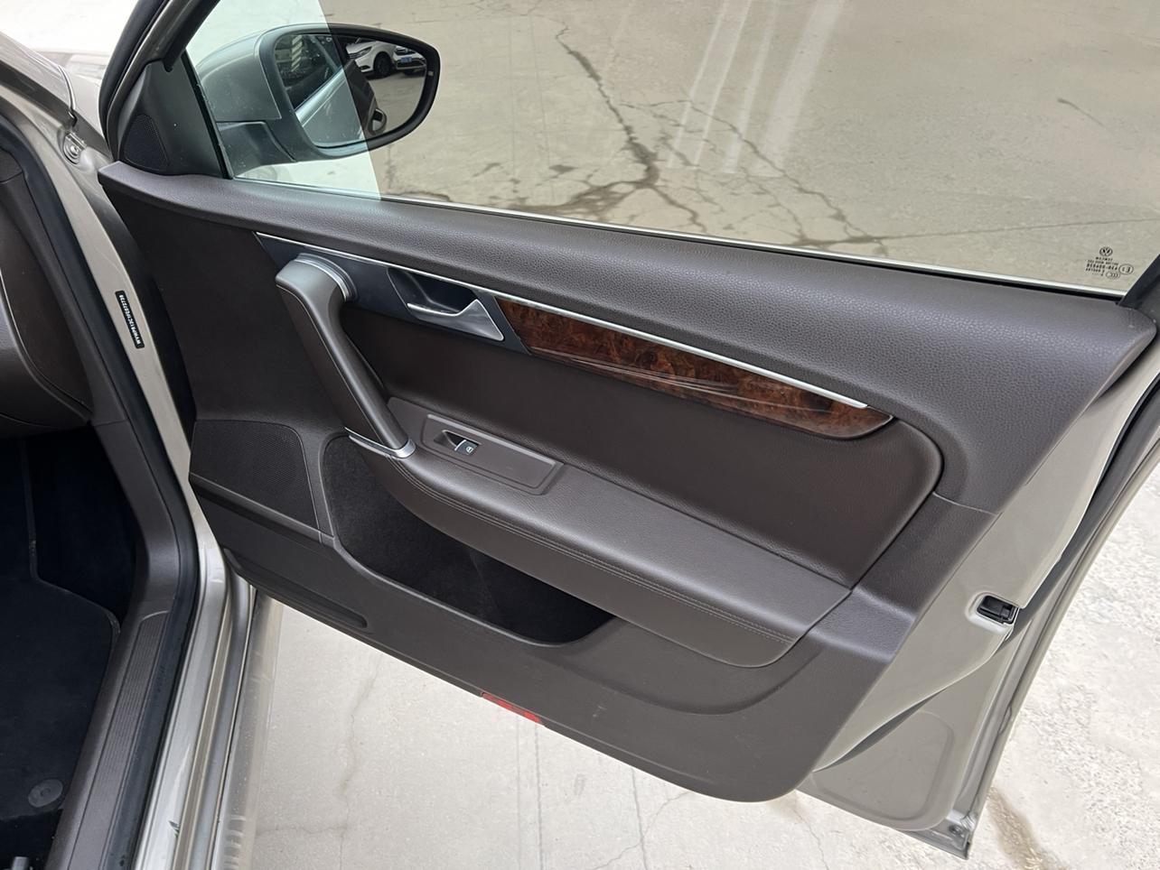 Volkswagen Magotan 2015 thumb 11