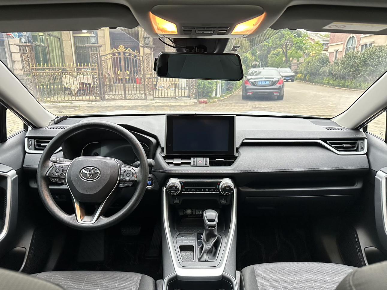 Toyota RAV4 2022 thumb 6