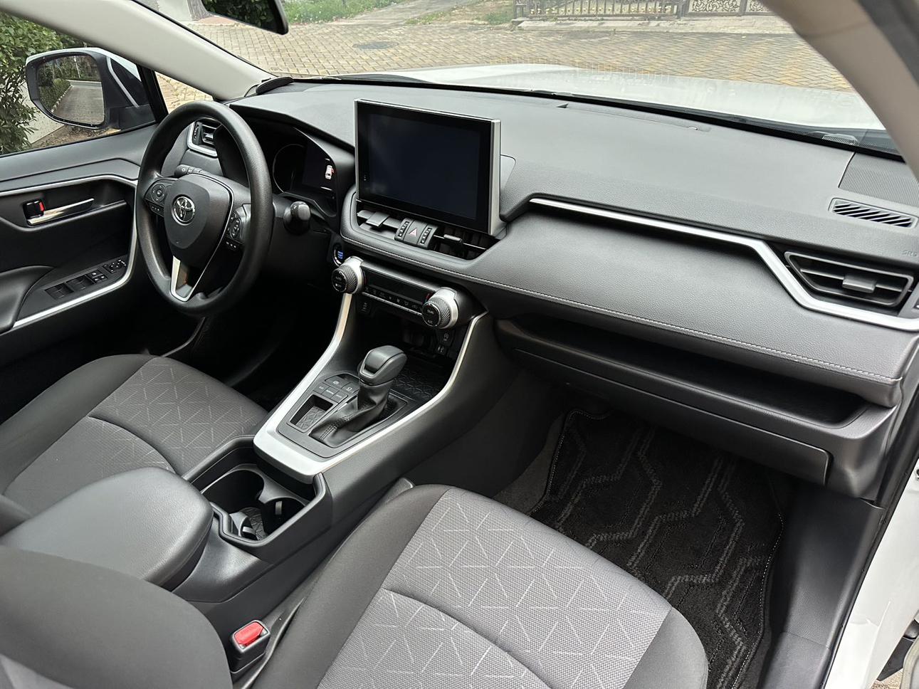 Toyota RAV4 2022 thumb 10