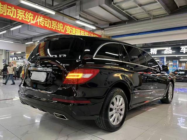 Mercedes-Benz R-Class 2017 thumb 3