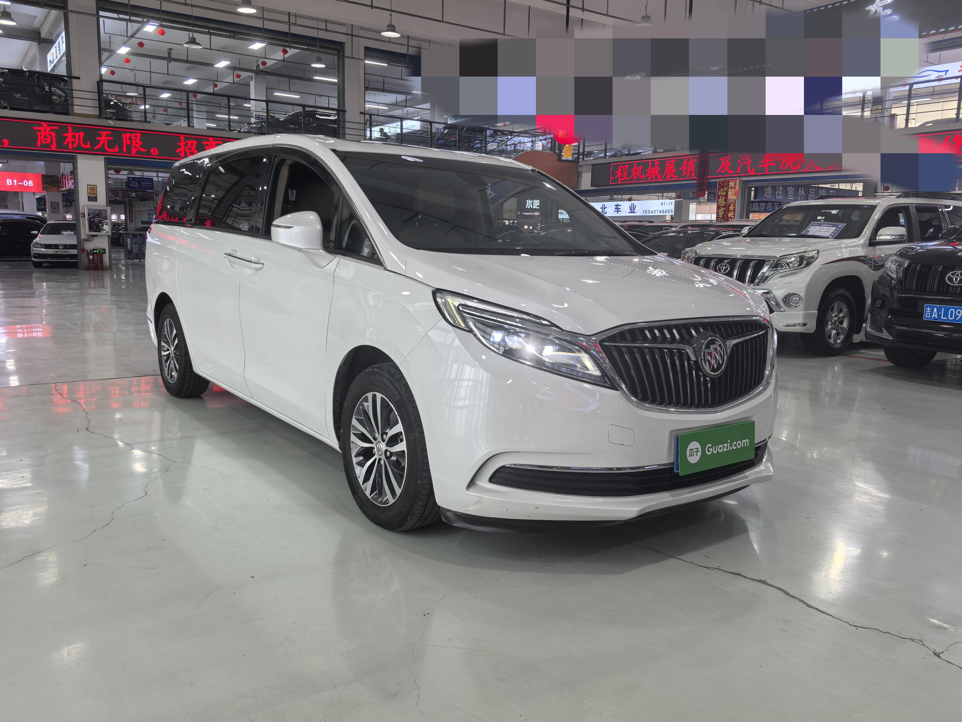 Buick GL8 2017 thumb 11