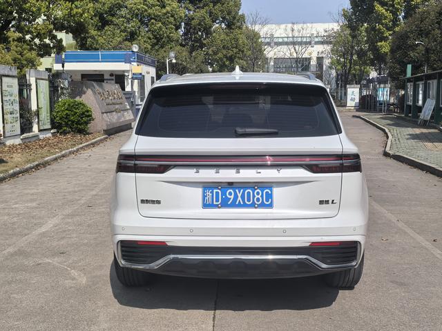 Geely Xingyue L 2024 thumb 3