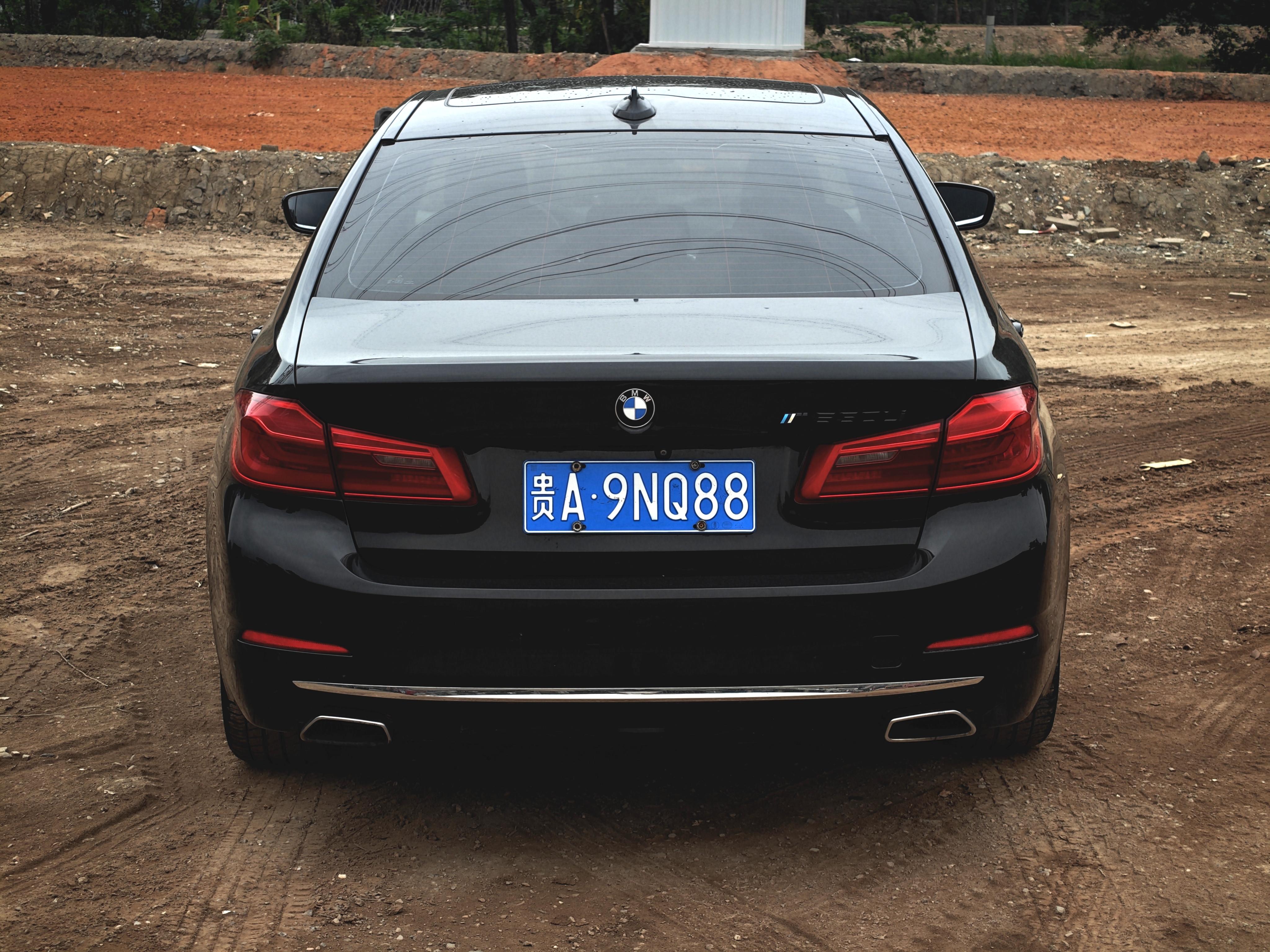BMW 5 серии 2018 thumb 3