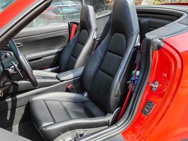 Porsche 911 2012 thumb 12