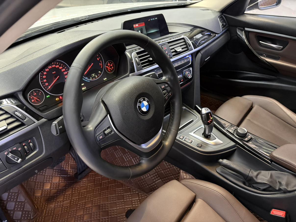 BMW 3 серии 2018 thumb 10