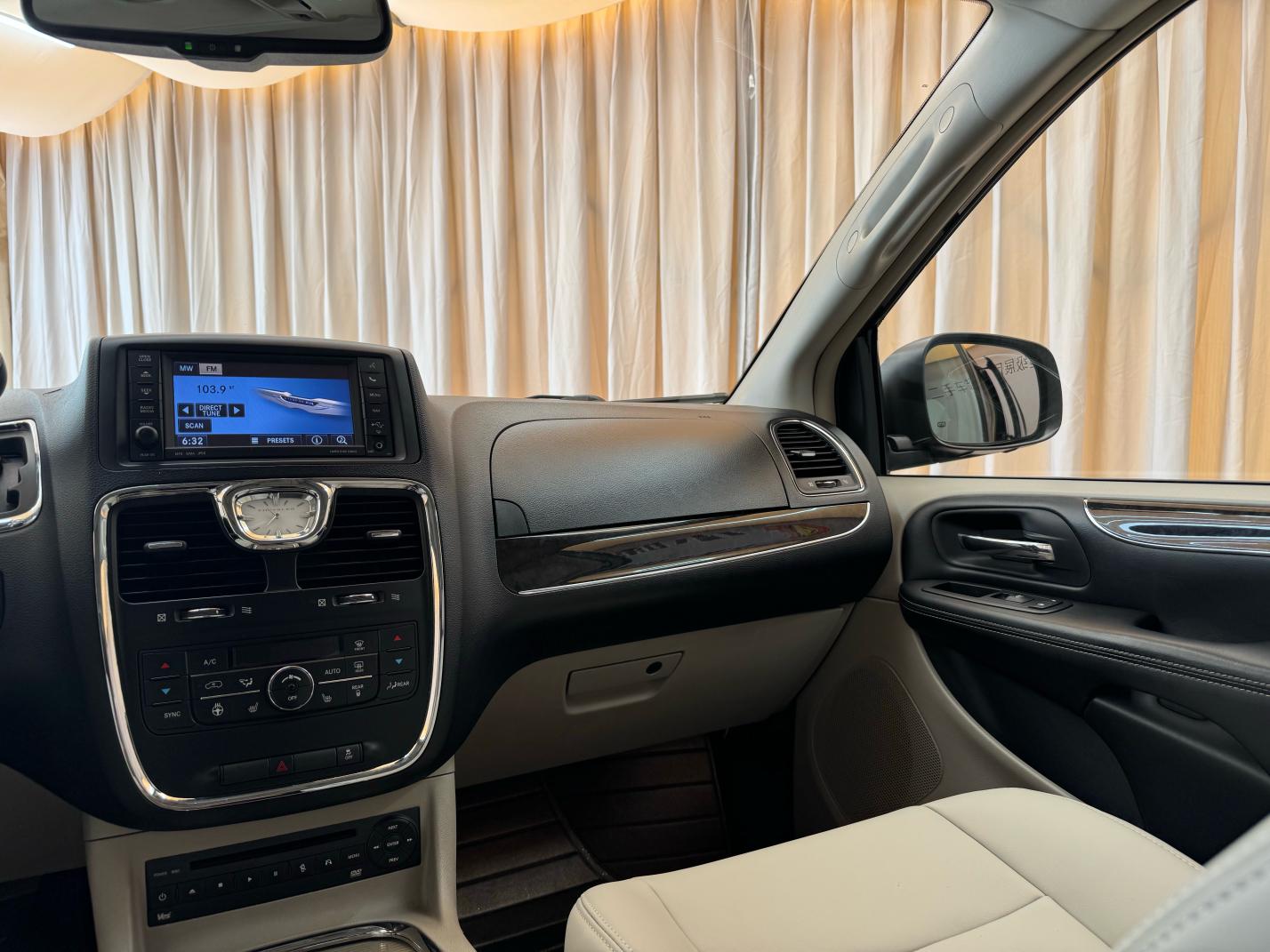 Chrysler Da Jie Long 2014 thumb 8