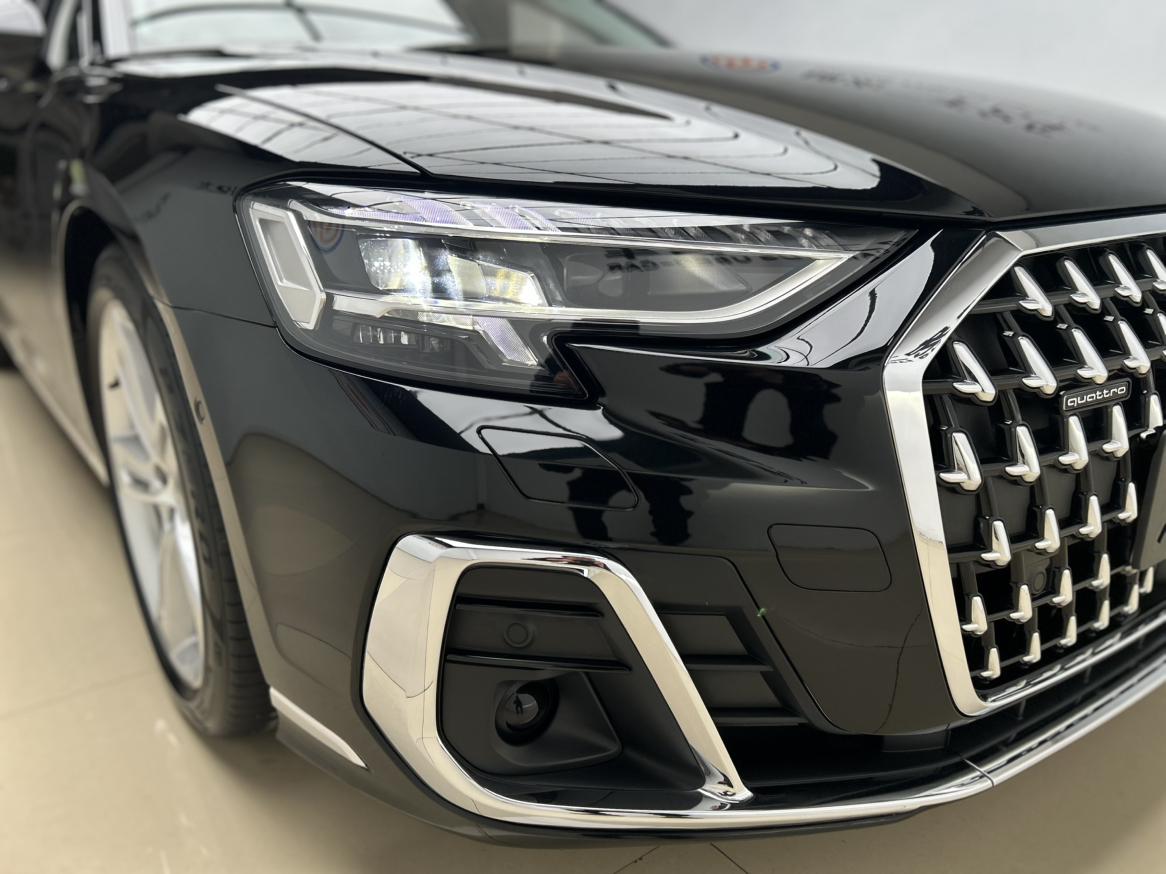 Audi A8 2023 thumb 6