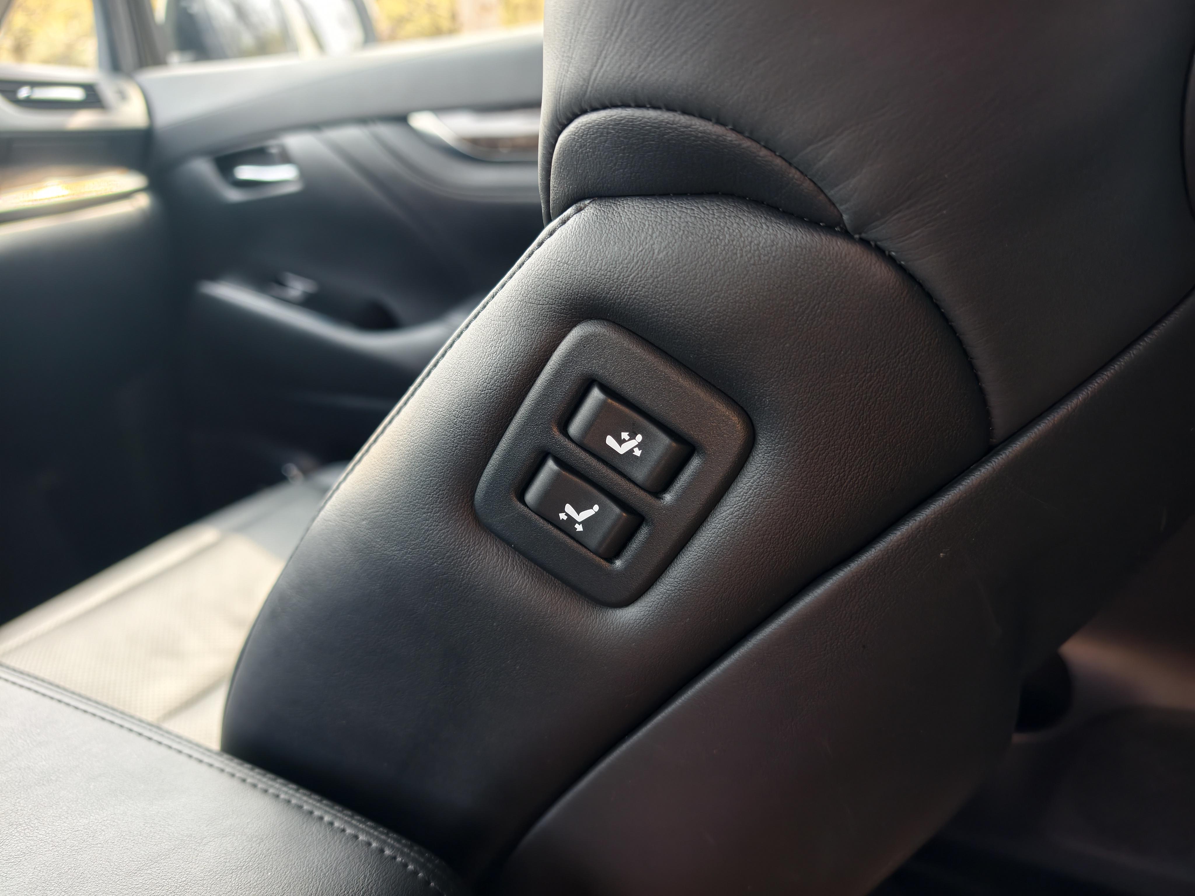 Toyota Alphard 2020 thumb 10