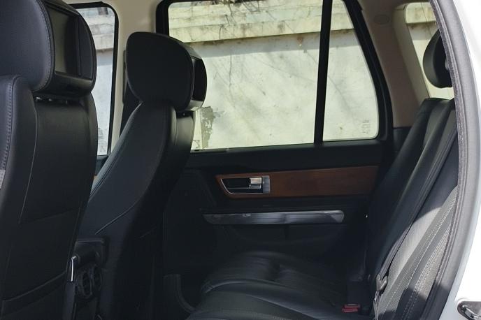 Land Rover Range Rover Sport 2013 thumb 11