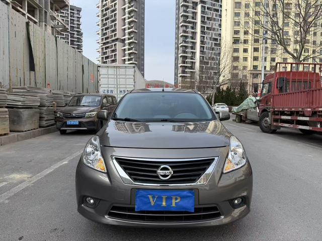 Nissan Sunny 2011 thumb 9