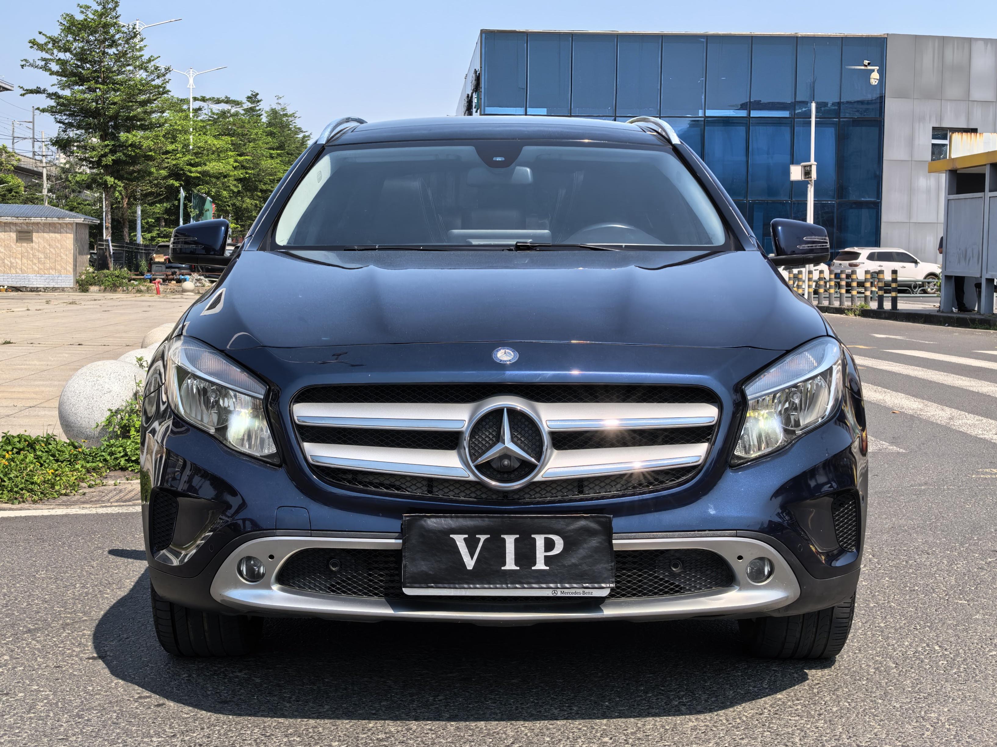 Mercedes-Benz GLA 2016 thumb 9