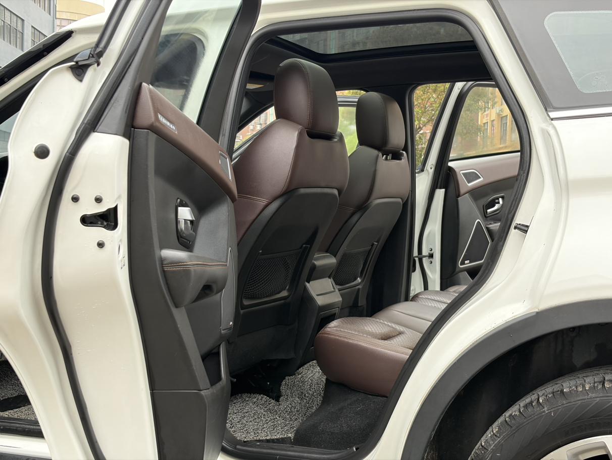 Landwind X7 2016 thumb 11