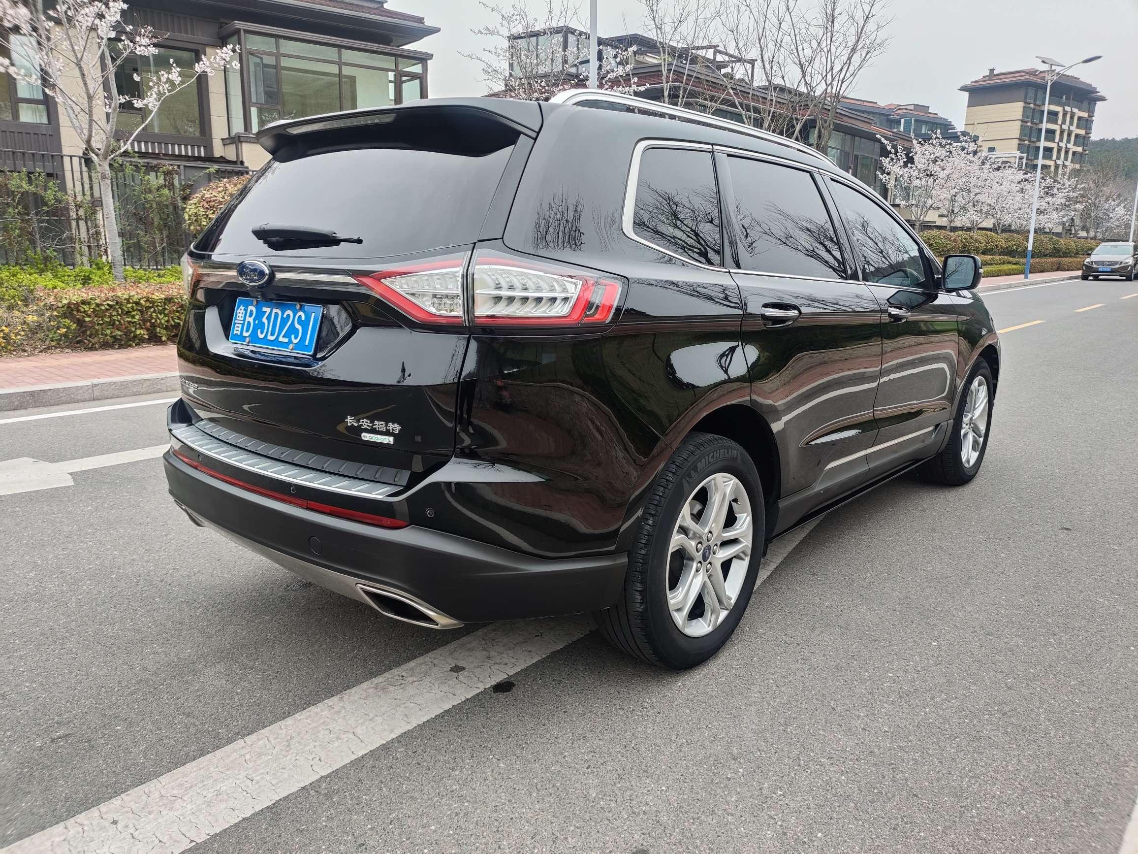 Ford Edge 2018 thumb 4