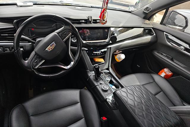 Cadillac XT6 2021 thumb 9