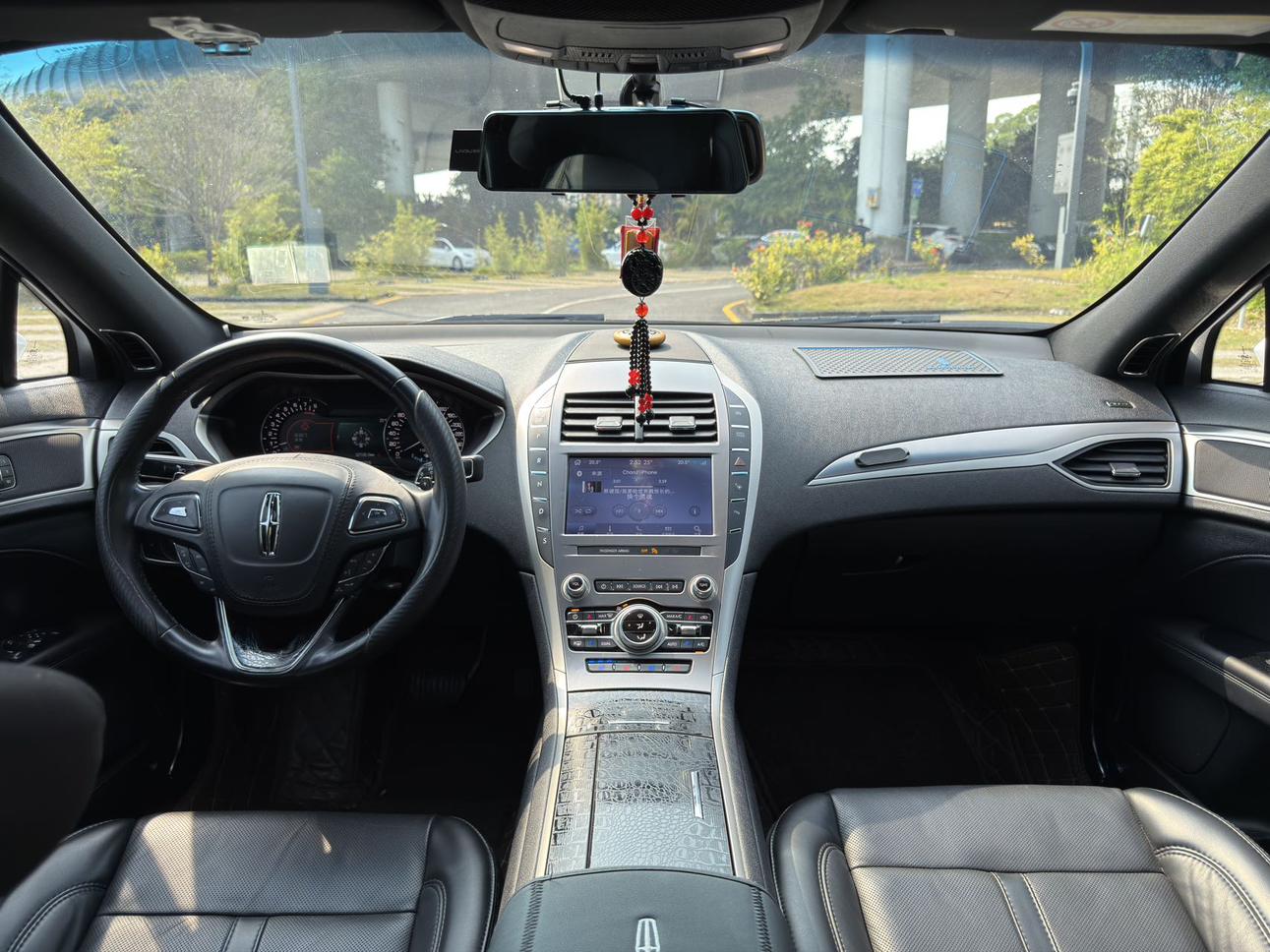 Lincoln MKZ 2019 thumb 8