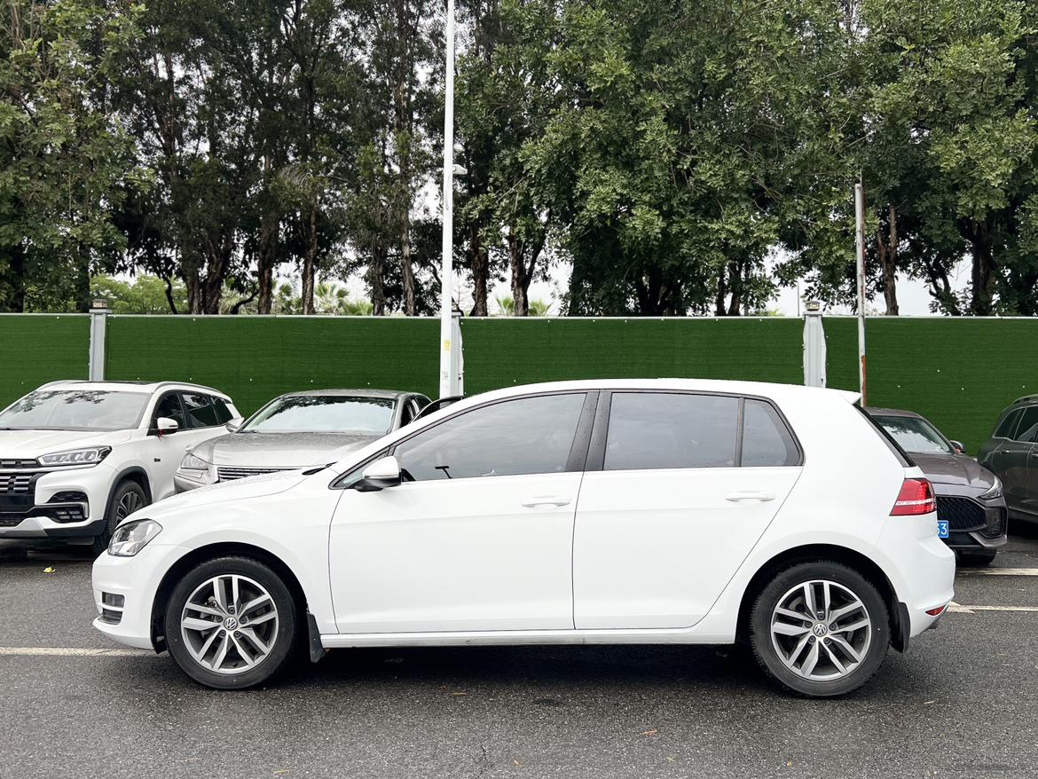 Volkswagen Golf 2016 thumb 2