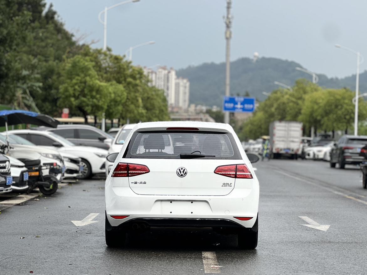 Volkswagen Golf 2016 thumb 4