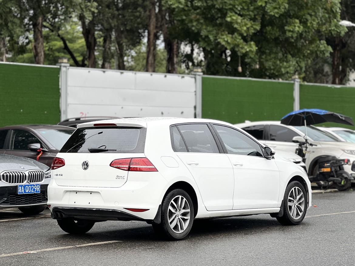 Volkswagen Golf 2016 thumb 5