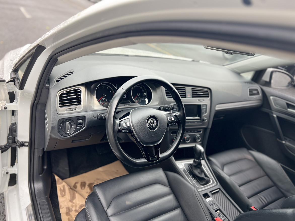 Volkswagen Golf 2016 thumb 9