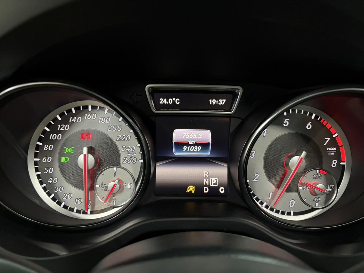 Mercedes-Benz CLA 2016 thumb 8