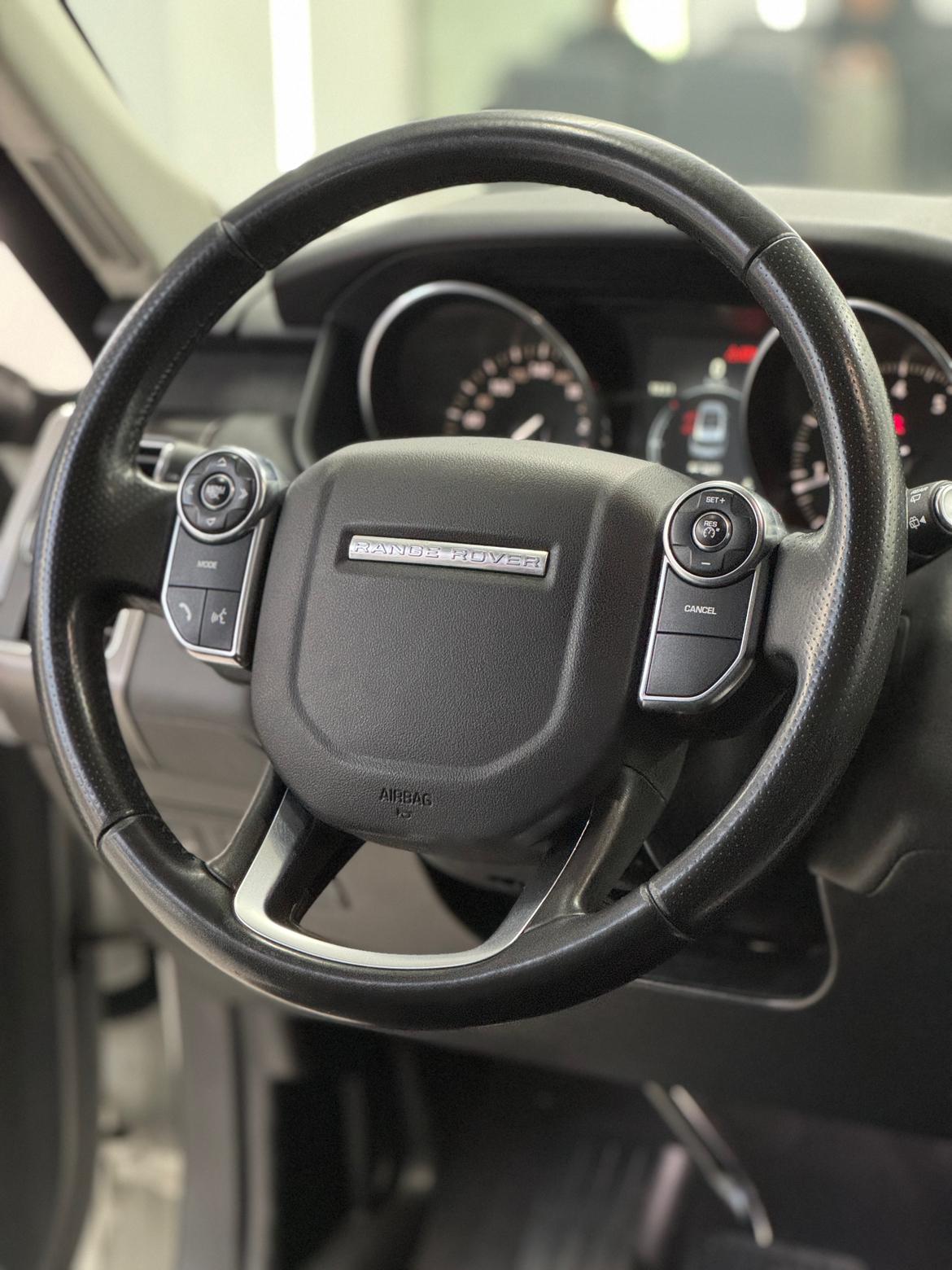 Land Rover Range Rover Sport 2016 thumb 11