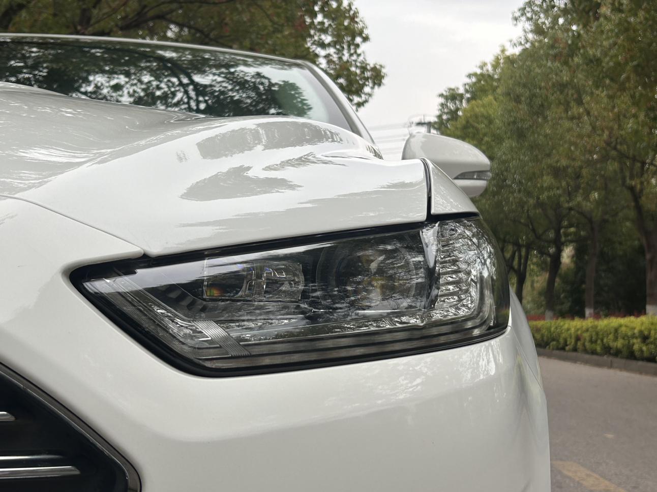 Ford Mondeo 2013 thumb 5