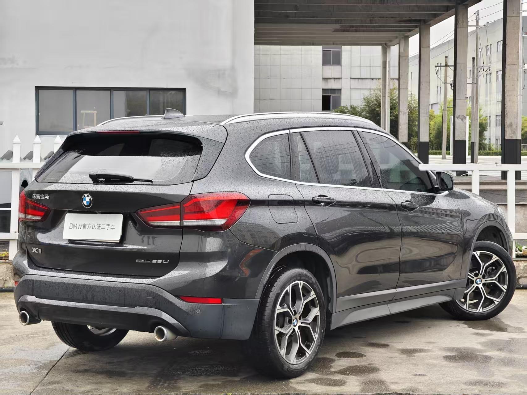BMW X1 2021 thumb 12