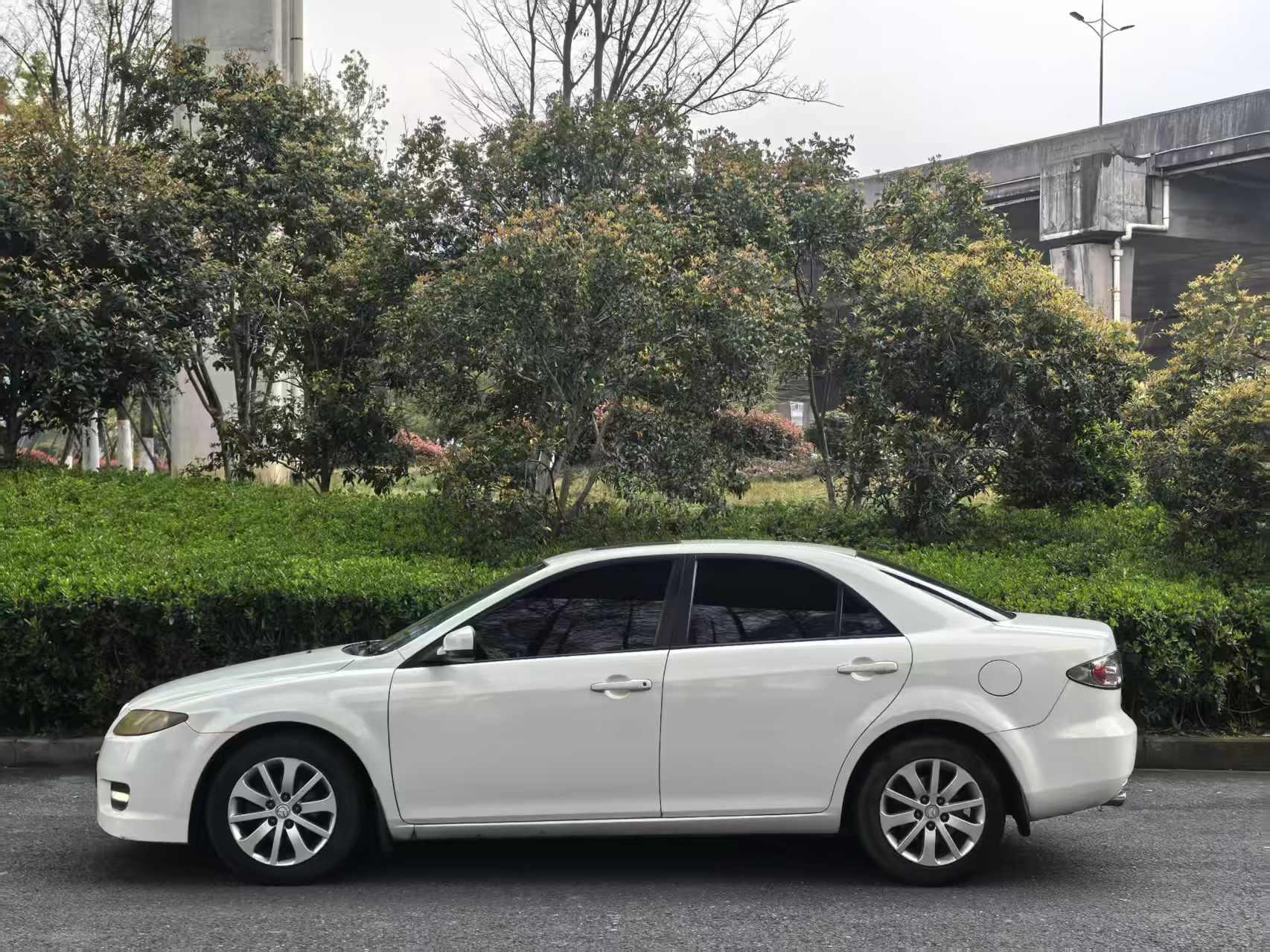 Mazda 6 2013 thumb 2