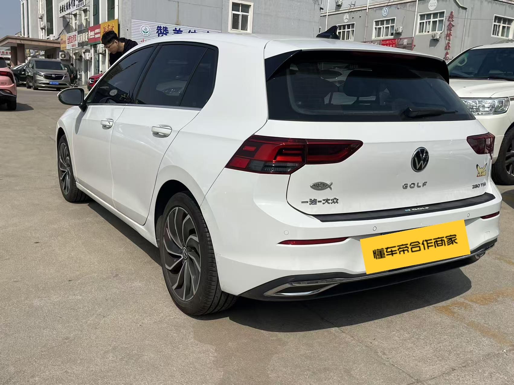 Volkswagen Golf 2021 thumb 2