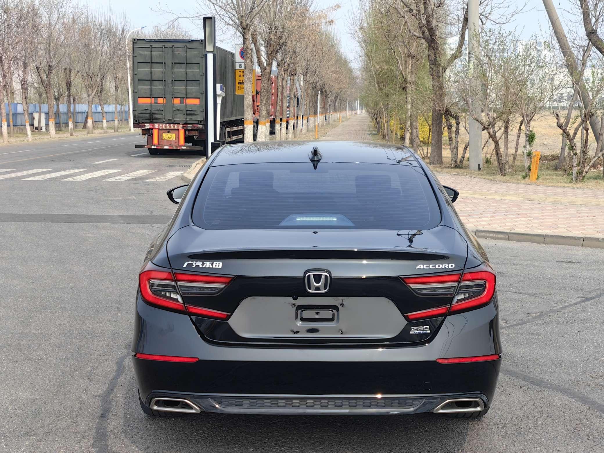 Honda Accord 2022 thumb 3
