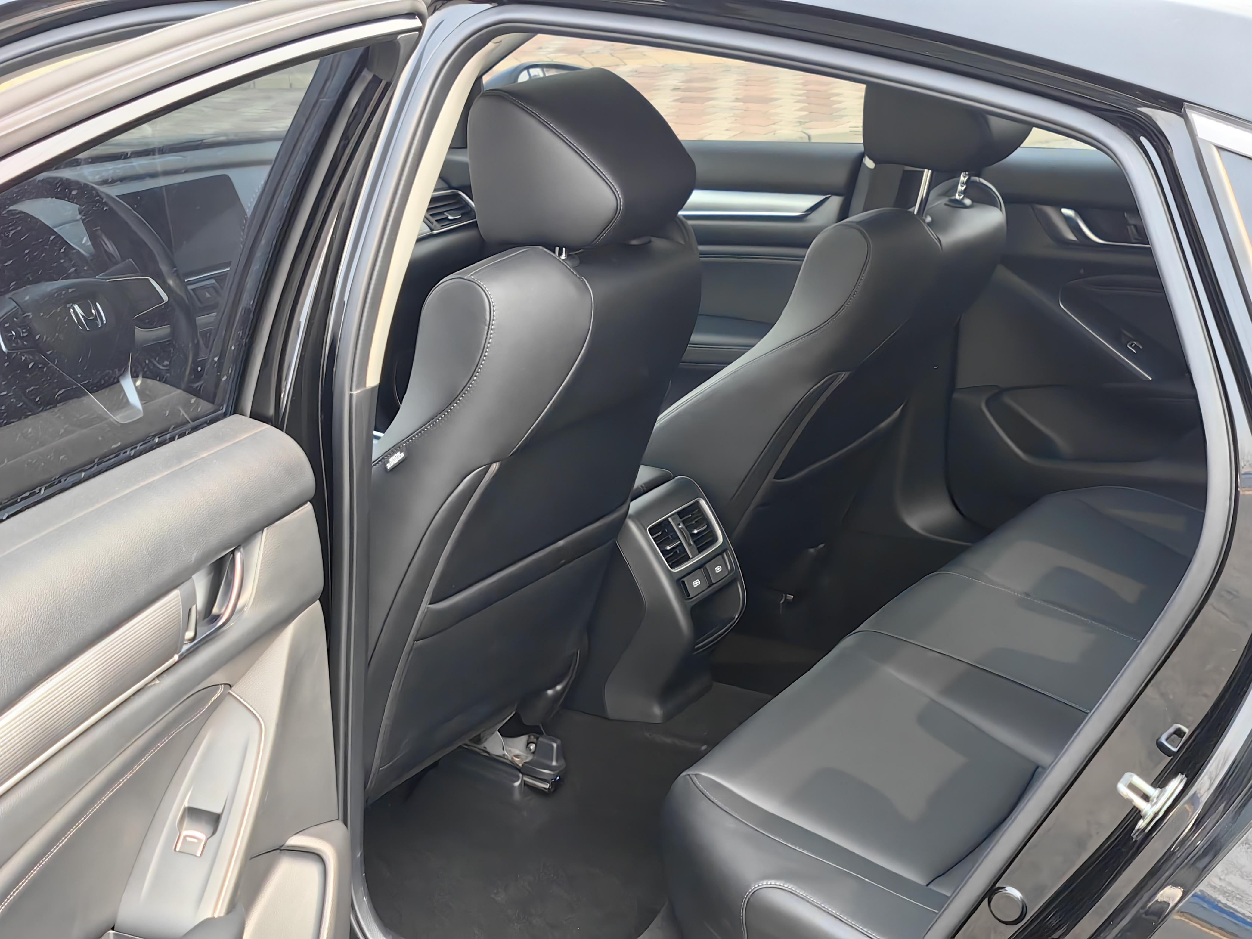 Honda Accord 2022 thumb 7