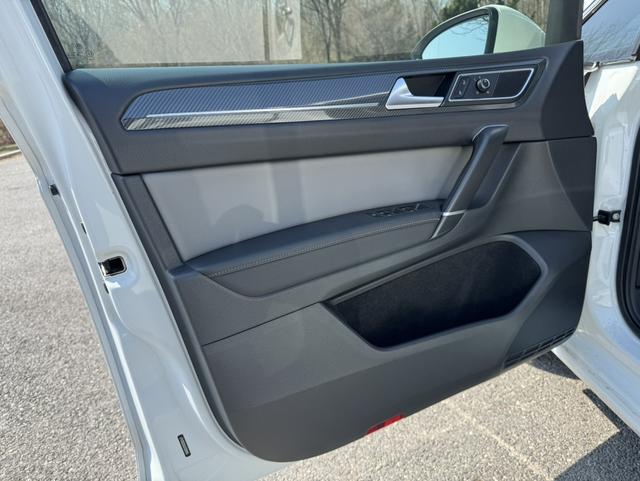 Volkswagen Golf 2019 thumb 11