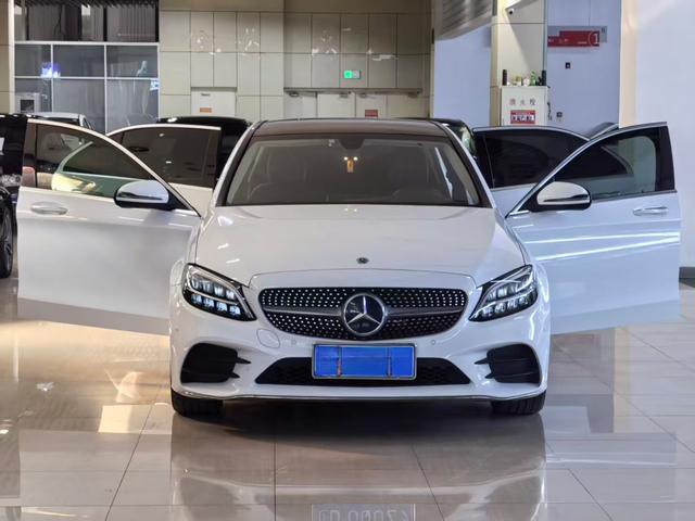 Mercedes-Benz C-Class 2021 thumb 9