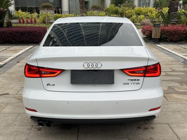 Audi A3 2016 thumb 3