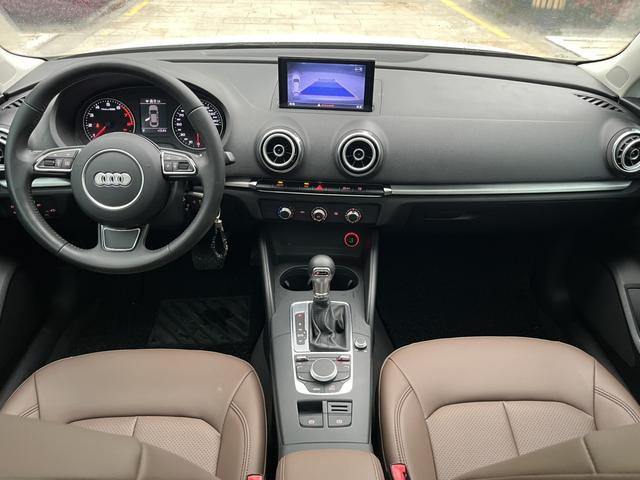 Audi A3 2016 thumb 8