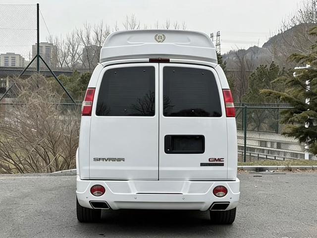 GMC Savana 2013 thumb 11