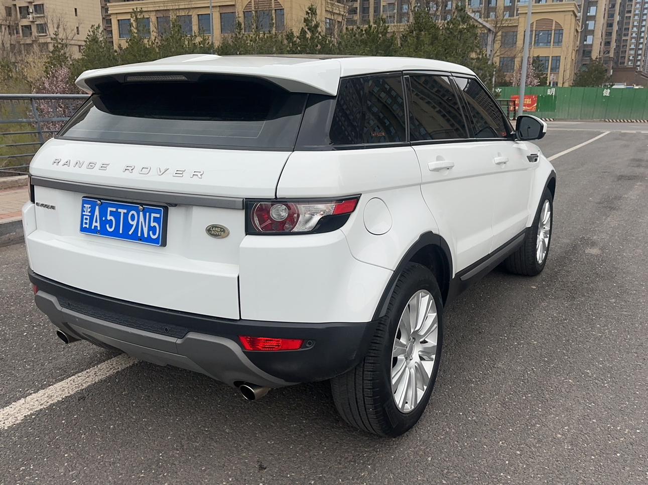 Land Rover Evoque 2015 thumb 5