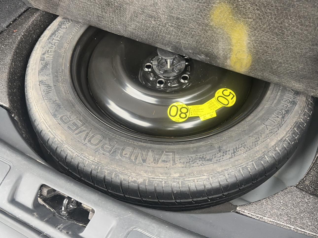 Land Rover Evoque 2015 thumb 11