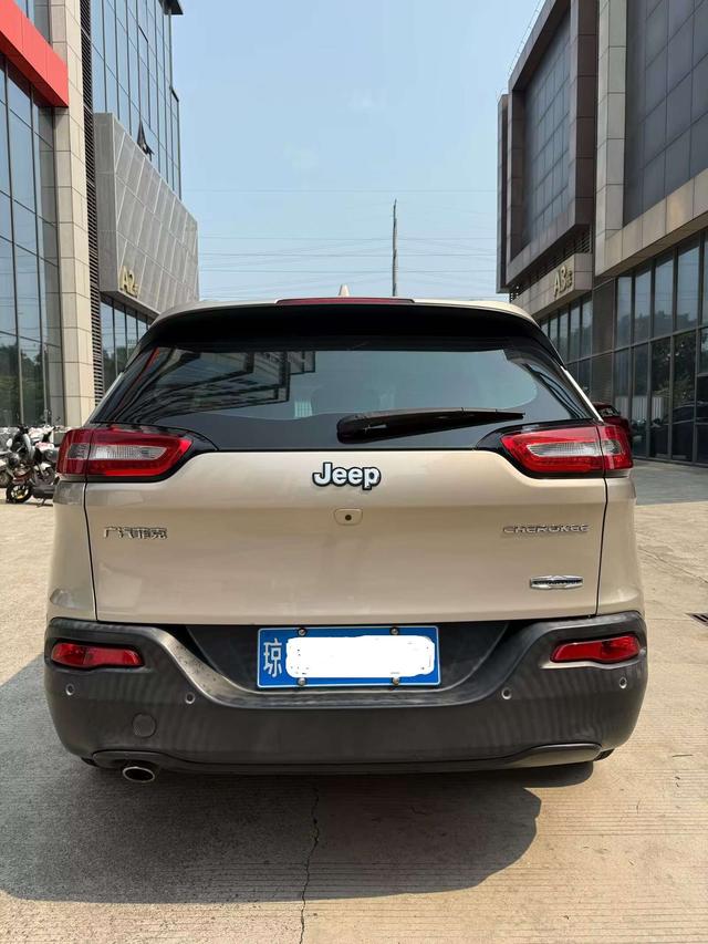 Jeep Renegade 2016 thumb 3