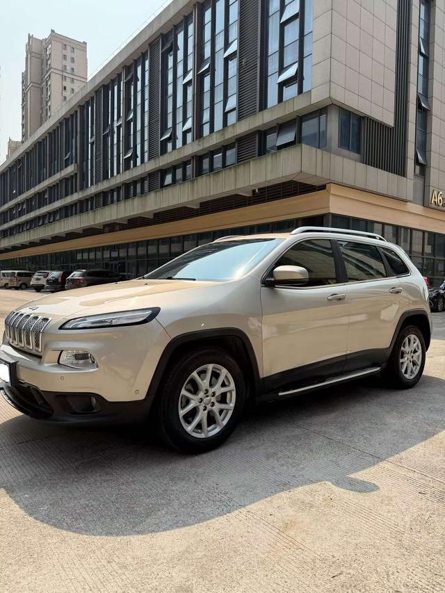 Jeep Renegade 2016 thumb 6