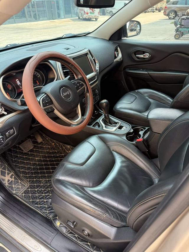 Jeep Renegade 2016 thumb 7