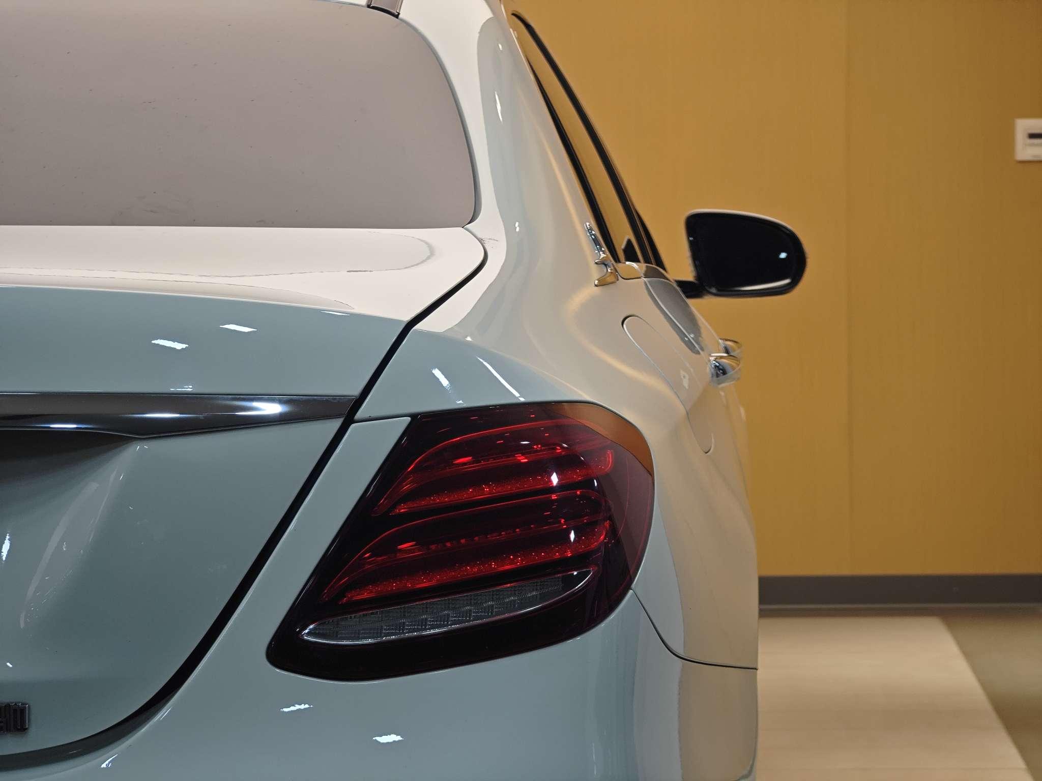 Mercedes-Benz E-Class 2016 thumb 9