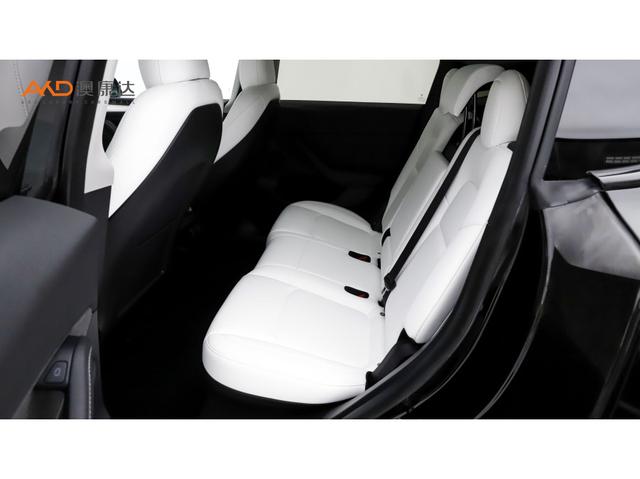 Tesla Model Y 2022 thumb 7