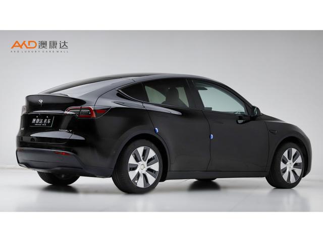 Tesla Model Y 2022 thumb 12