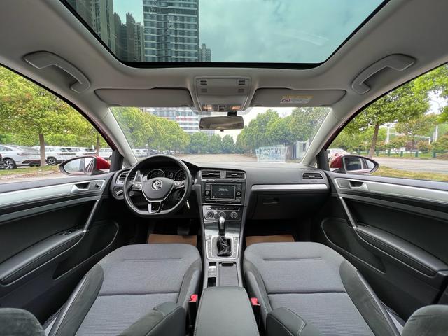 Volkswagen Golf 2018 thumb 4