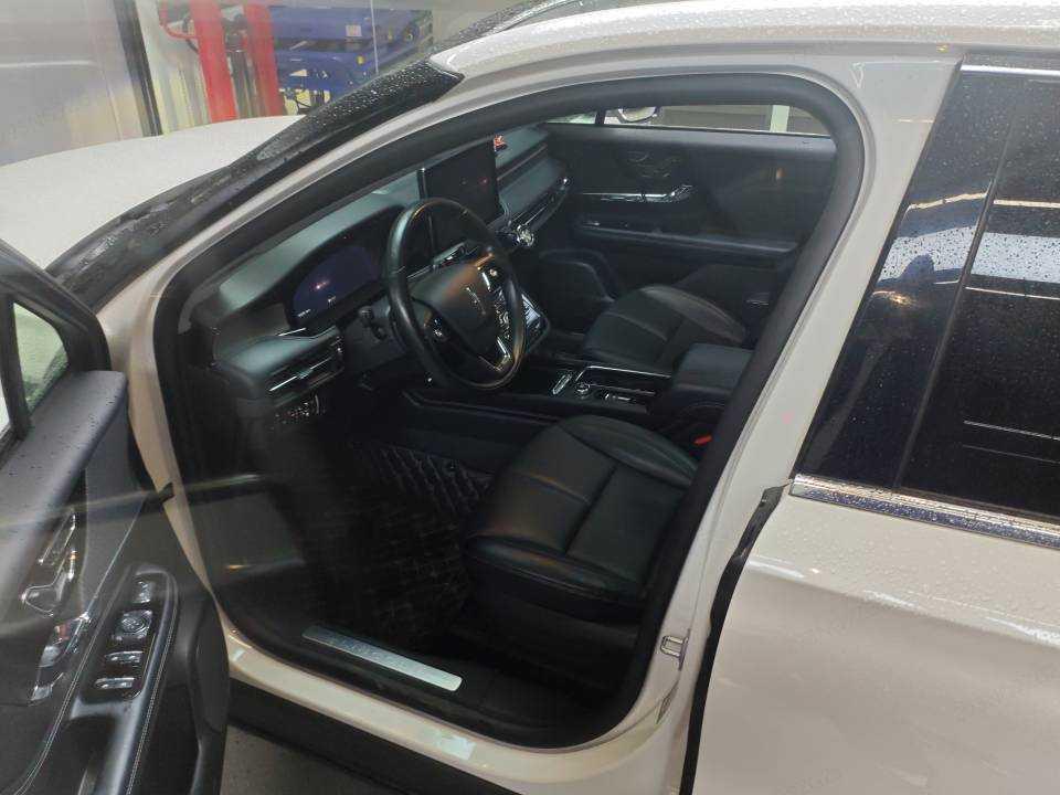 Lincoln Aviator 2022 thumb 6