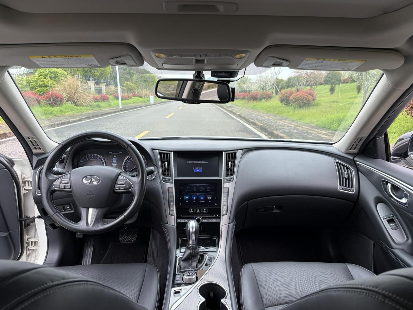 Infiniti Q50L 2016 thumb 5